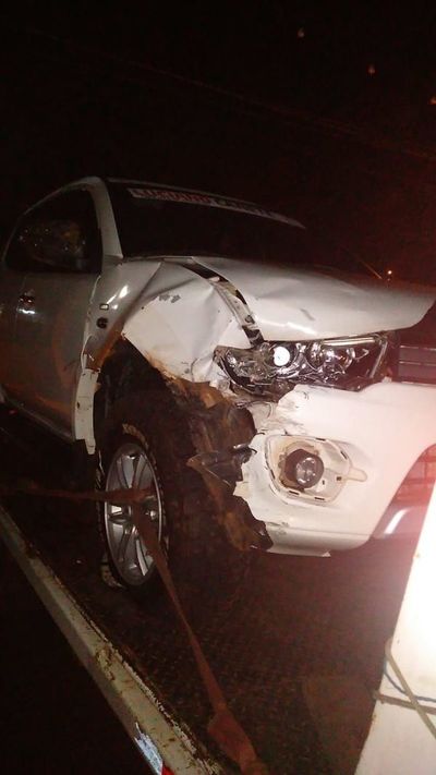 Motociclista y su esposa embarazada arrollados por una camioneta del intendente de Carapeguá - Nacionales - ABC Color