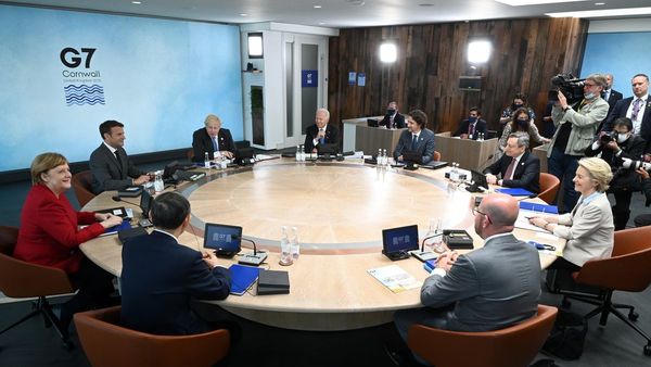 EEUU y China se enfrentan mientras Biden va al G7