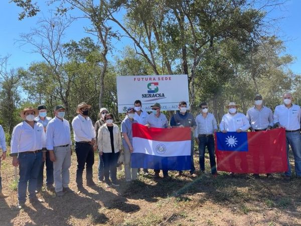 Empresarios taiwaneses negocian aumentar exportaciones en visita al país