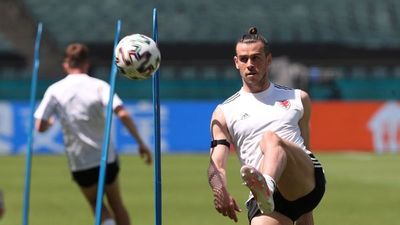 Gales de Gareth Bale se estrena ante Suiza