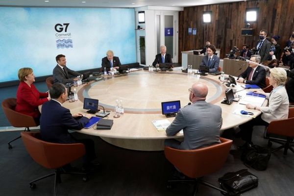 El G7 acordó un gran plan de ayudas a países de ingresos medios y bajos para contrarrestar el avance de China