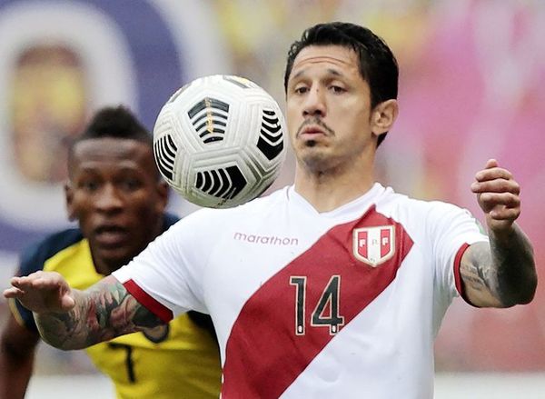 Lapadula comandará ataque peruano - Fútbol Internacional - ABC Color