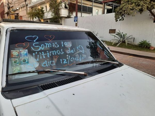 Garantizan disponibilidad de vacunas para nacidos hasta 1966 - Nacionales - ABC Color