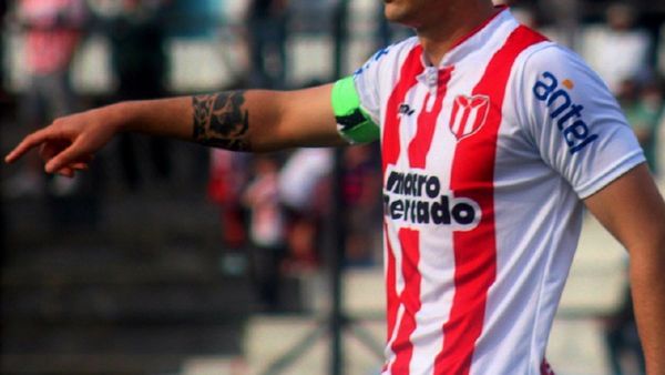 Agustín Ale ya está en el país y firmará el lunes
