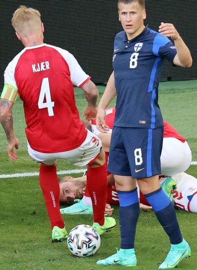 Estupor por Eriksen - Fútbol - ABC Color