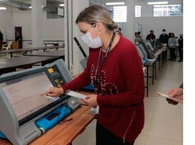 Internas teñidas de Covid, con voto preferencial y máquinas electrónicas de votos - ADN Digital
