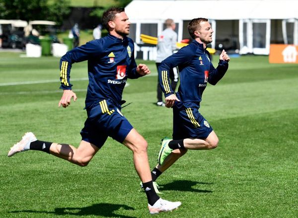 La selección sueca muestra su apoyo a Eriksen - Fútbol - ABC Color