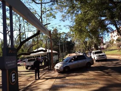 Mucha afluencia en vacunatorios de Alto Paraná - ABC en el Este - ABC Color