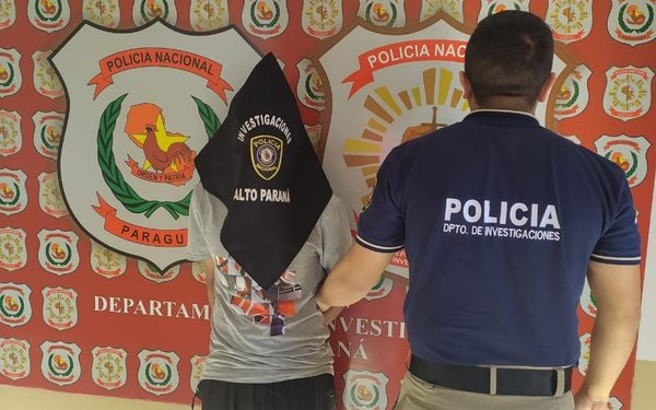 Detienen a hombre sorprendido durante asalto