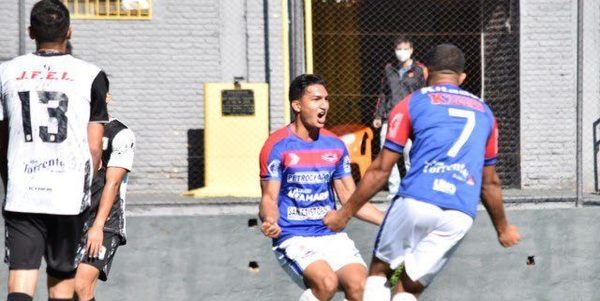 Independiente CG festeja en casa ajena y no suelta la punta de la Intermedia