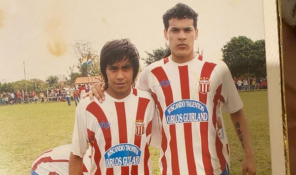 ¡Inseparables! El emotivo recuerdo del 'Pika' Lucena junto a Gustavo Gómez