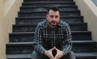 Diario HOY | El cantautor paraguayo Fer Velázquez se muestra "a escondidas" en su nueva canción