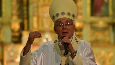 Arzobispo insta a mayores de 60 años a inmunizarse