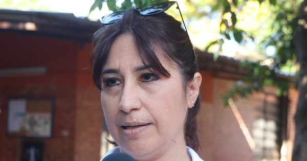 La Nación / Agüero: En Lambaré hay que entrar con mano dura