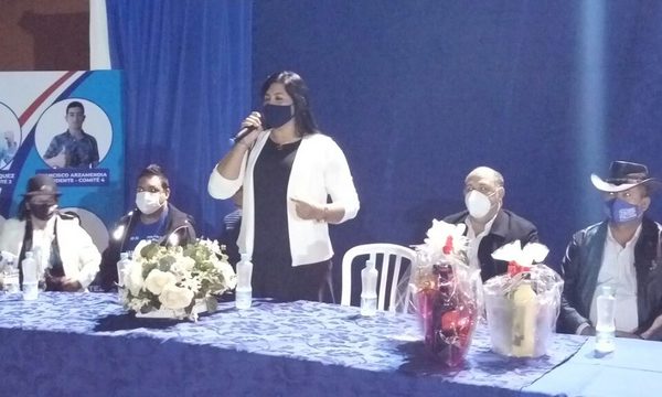 CIERRE DE CAMPAÑA DE PRECANDIDATA A CONCEJALÍA ROSA OJEDA, DEL PLRA