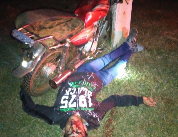 Motociclista sufre heridas graves tras embestir contra columna de hormigón – Diario TNPRESS
