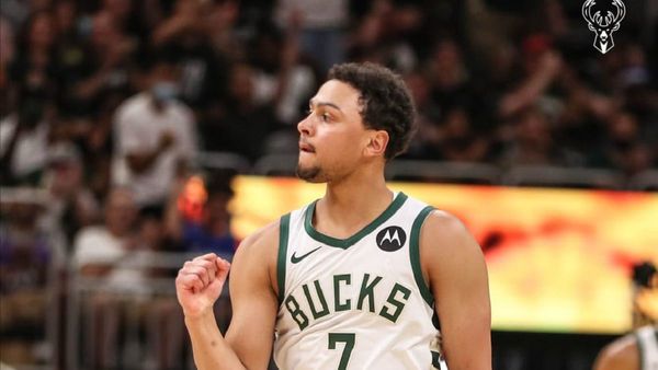 Bucks mantienen protagonismo ganador