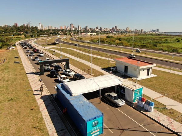 Acuérdate que si tienes 18 años o más ya puedes registrarte para la vacunación