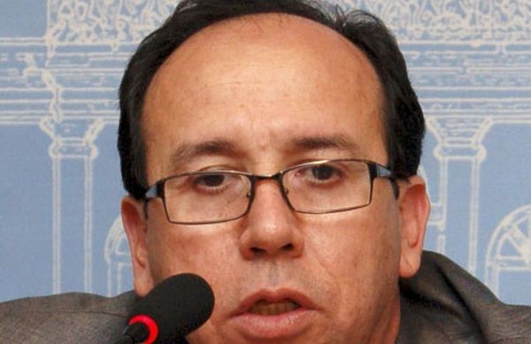 Canese, a través de Bacchetta, pide que el director de Itaipú responda un pliego de diez preguntas - Nacionales - ABC Color