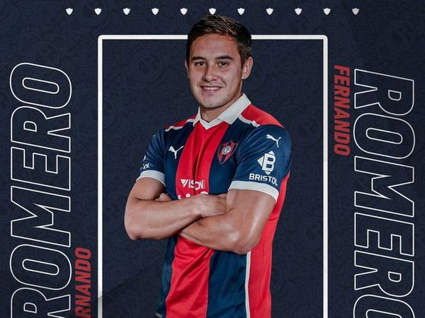 Cerro Porteño oficializa la contratación de Fernando Romero