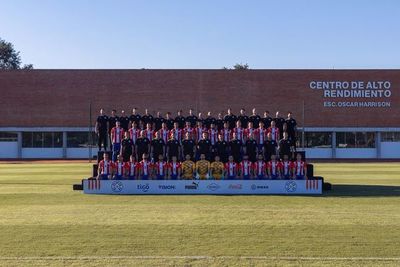 La foto de la selección que generó burlas en Twitter - Fútbol - ABC Color