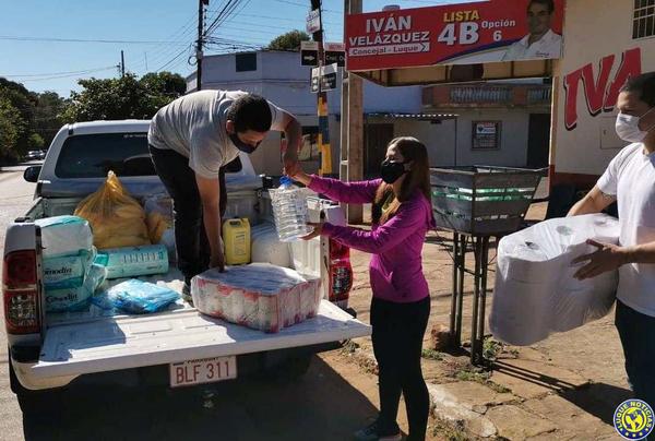 Llevan importante donación a Hogar de Ancianos de Luque •