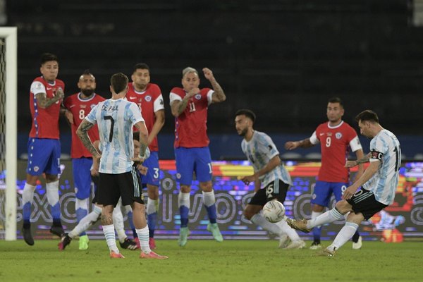 Chile-Argentina reparten puntos y Paraguay buscará el liderato