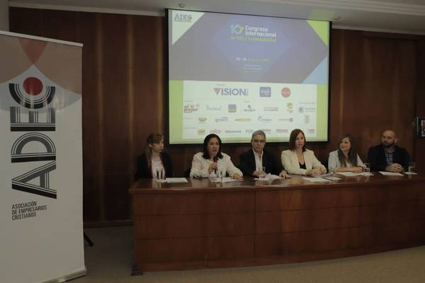 Invitan a sumarse a la convocatoria para los Premios ADEC 2021 | Ñanduti