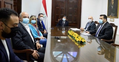 La Nación / Inversor egipcio anuncia instalación de moderna fábrica de insumos médicos