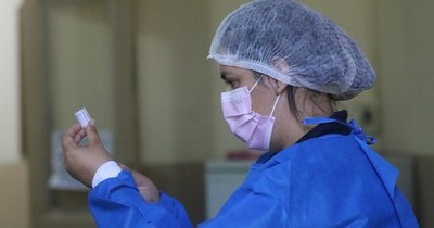 La Nación / El FMI instó a los países más ricos a pagar vacunación de los más pobres