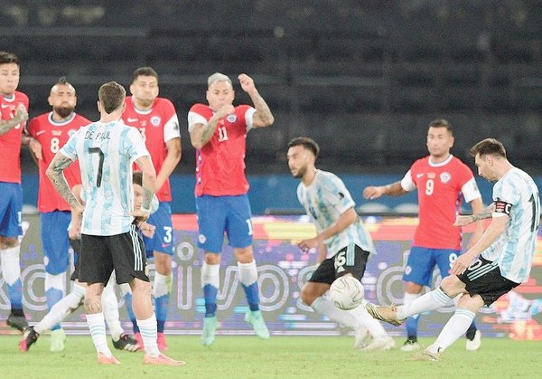 Crónica / Empate jeýma entre curepas y huevones
