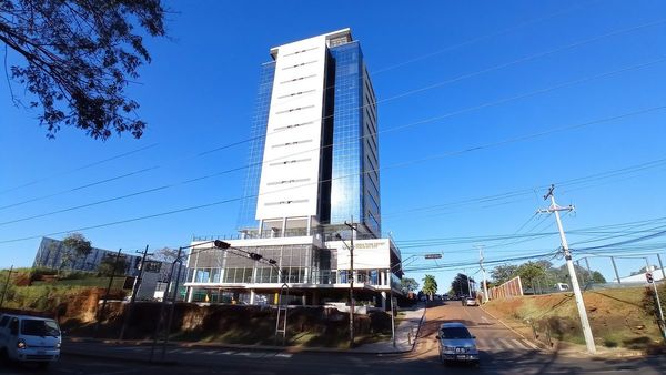Ayer se inauguró la torre 1 del WTC de Ciudad del Este