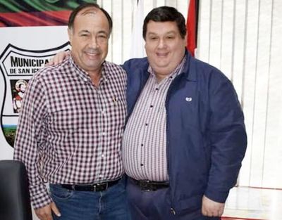 Senadores buscan ubicar a parentela en cargos electivos - Nacionales - ABC Color
