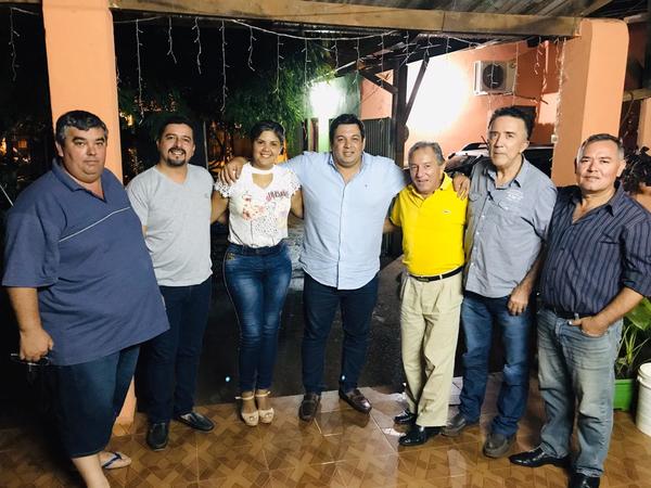 Dirigentes liberales ESCOMBROS apoyan a Teodoro Mercado