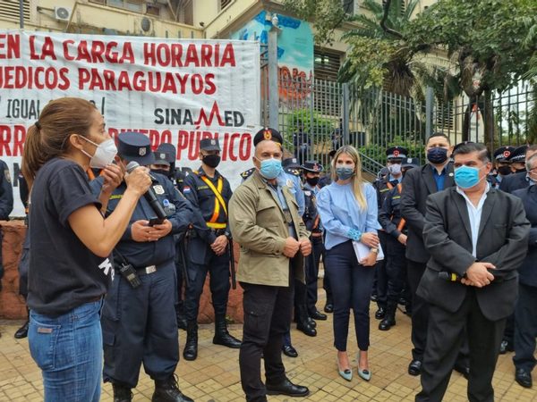 Médicos se movilizarán este martes frente al Ministerio de Salud | Ñanduti