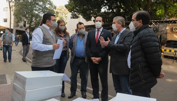 Parten a todo el país los vehículos con maletines electorales y Máquinas de Votación