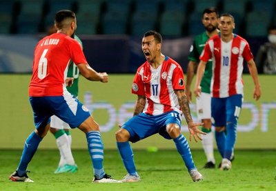 La Albirroja corta racha negativa en Copa América | Noticias Paraguay