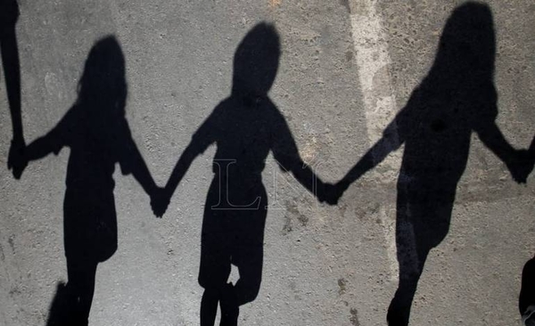 Diario HOY | Niñez desmintió que niños huérfanos por COVID serán dados en adopción