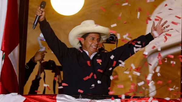 Con el 100% del conteo de actas: Pedro Castillo es el nuevo presidente de Perú