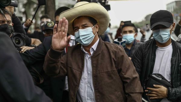 Castillo gana en Perú, pero se debe definir impugnación