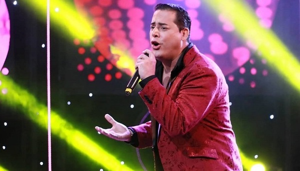 Enrique Di Flores retornó al "Canta" y afirma; "renovado y muy crítico de sí mismo" - Teleshow