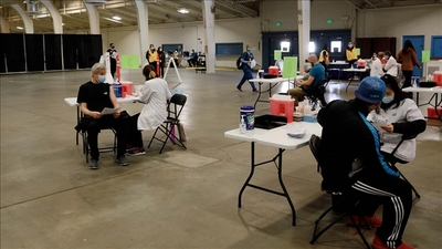 Estados Unidos refuerza su campaña de vacunación con 200 millones de dosis de Moderna | .::Agencia IP::.