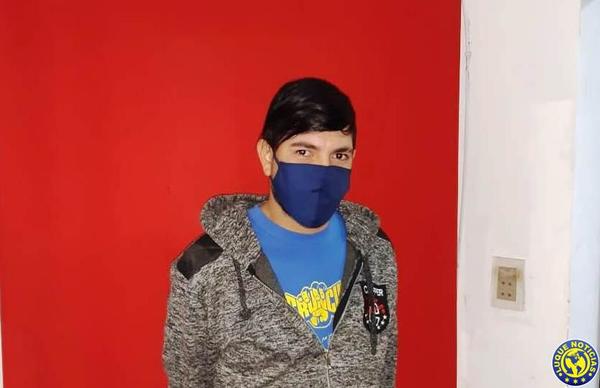Detienen a un joven por violencia doméstica •