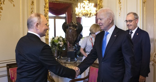 La Nación / Putin y Biden celebraron cumbre calificada de “buena” y “positiva”