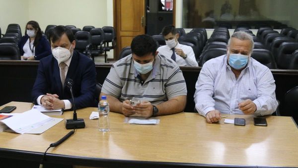 Mañana sigue juicio a Óscar González Daher y a su hijo