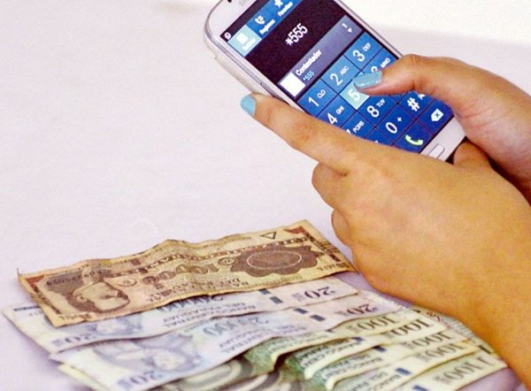Bancos festejan sanción de más regulación para giros por celular