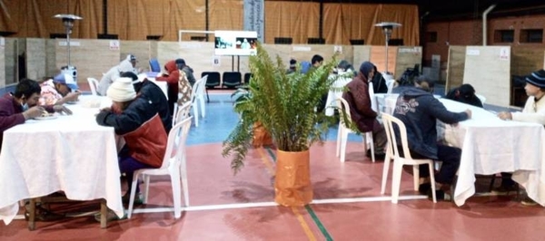 Diario HOY | Ante bajas temperaturas, SEN rehabilita albergue con 4 comidas al día