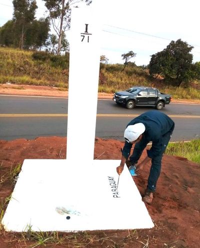 Culminaron trabajos de mantenimiento de hitos en Sector I de la frontera seca
