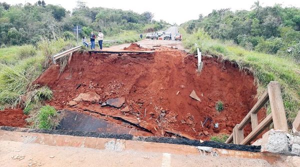 Tacuatí: “El puente avisó” que se iba a caer, dice el fiscal - Nacionales - ABC Color