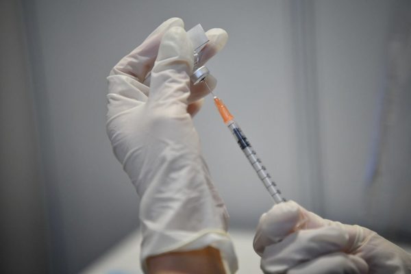 Paraguay anuncia contrato de compra de un millón de dosis de la vacuna UB-612 de Vaxxinity Inc | Ñanduti